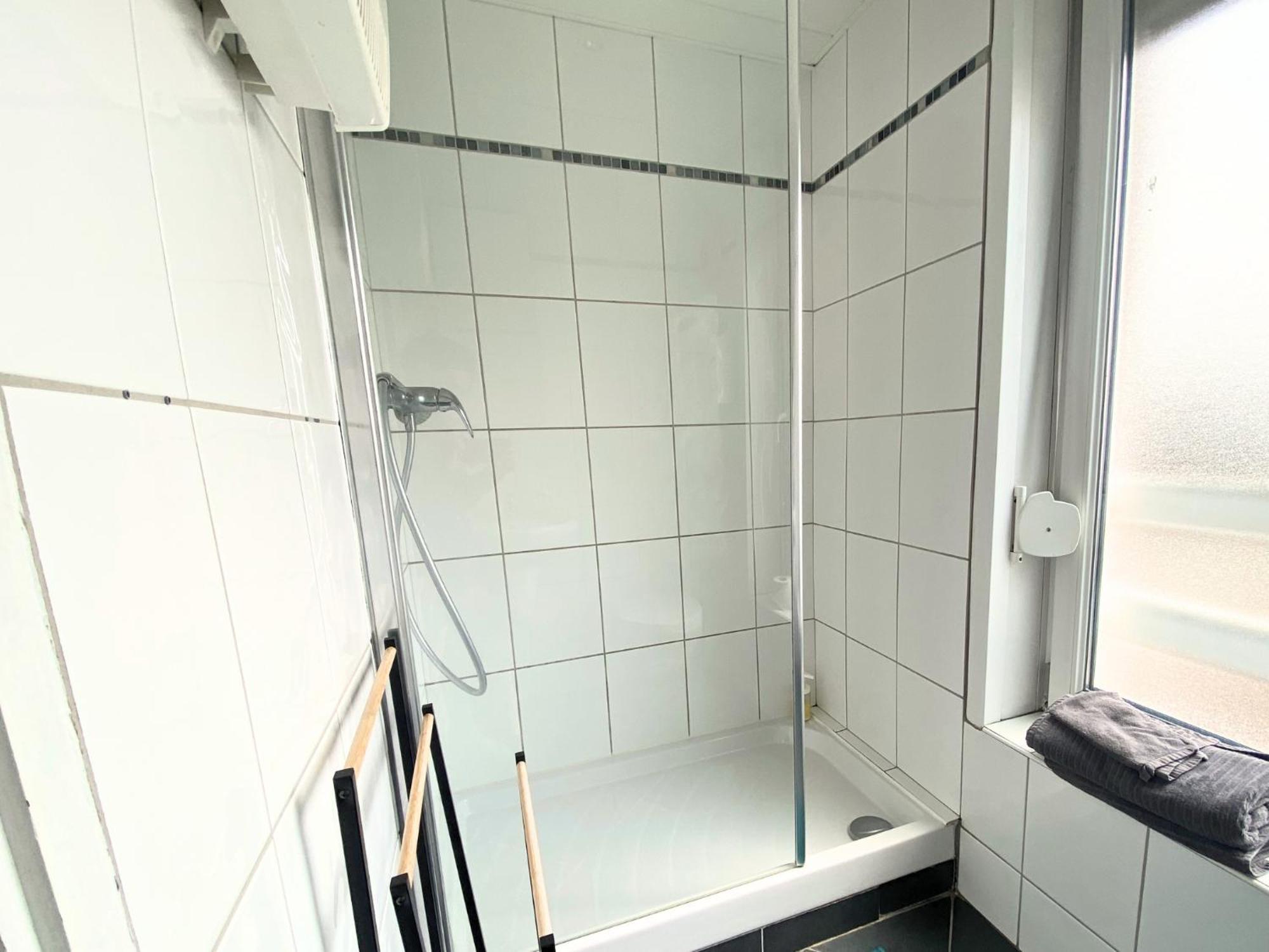 Studios & Appartements Confortables Au Centre De Bourbourg - Gare A Proximite Zimmer foto